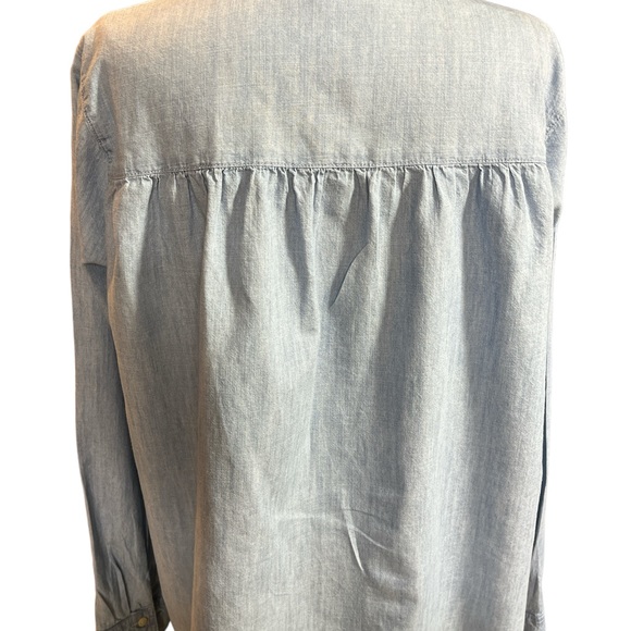 Sonoma Chambray Embroidered Shirt Women’s Medium - Picture 4 of 4